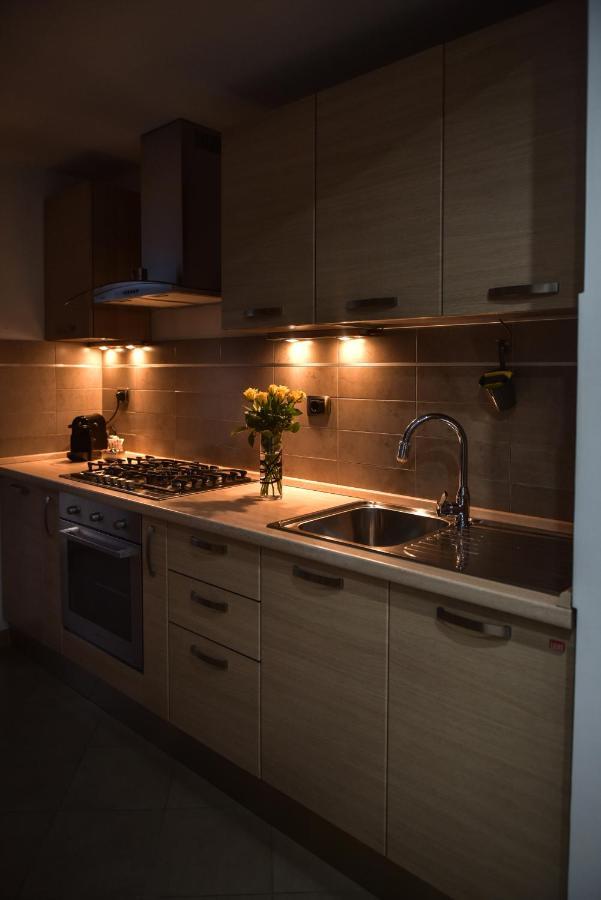 Modern Apartament Făgăraş Eksteriør bilde