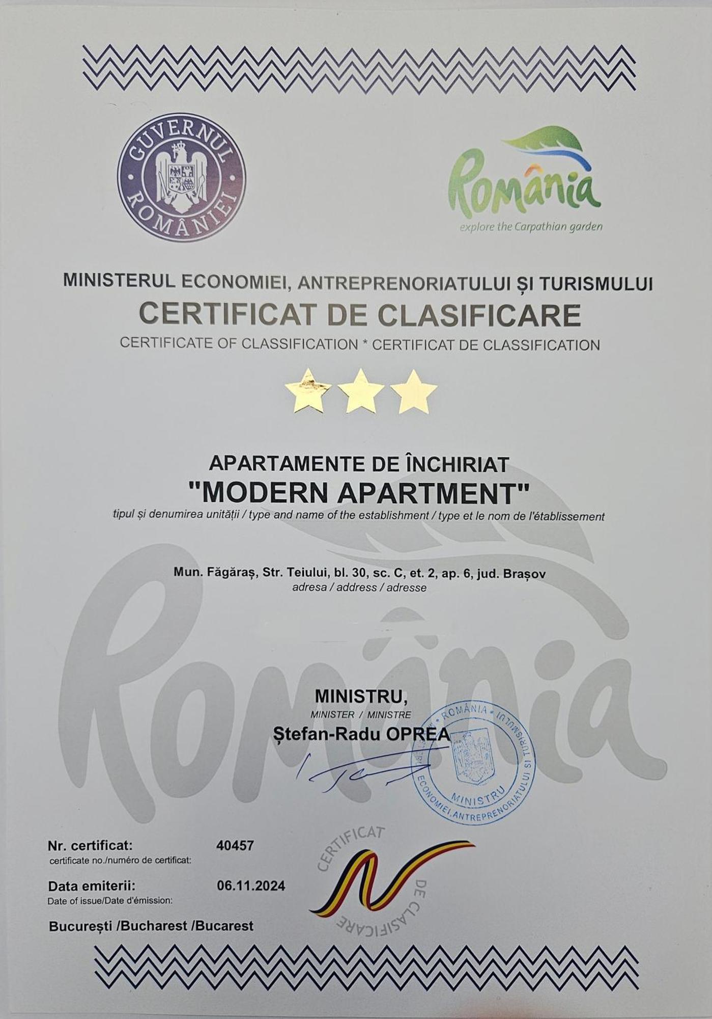 Modern Apartament Făgăraş Eksteriør bilde